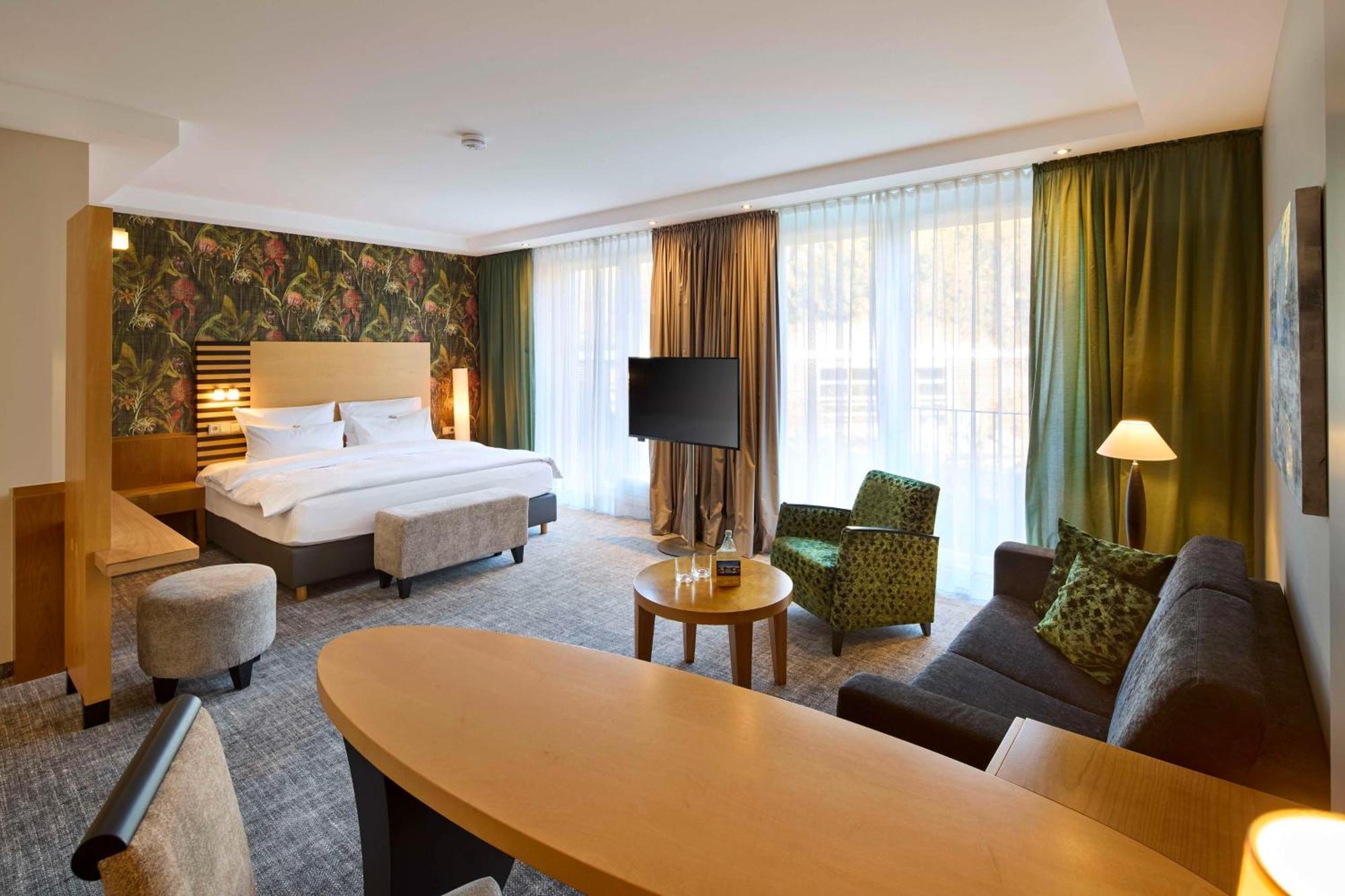 Western Premier Park Hotel&spa Hotel 4*